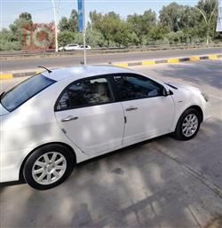 Geely MK